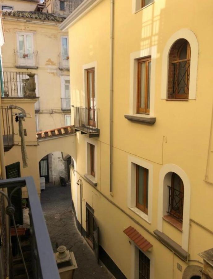 Maison In Centro Salernes Extérieur photo